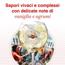 Carica l'immagine nel visualizzatore di Gallery, MARTINI Bianco Vermouth Aperitivo, Vermouth Italiano Infuso con Erbe Aromatiche e Fiori, 14,4% ABV, 100cl / 1L