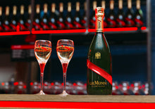 Carica l'immagine nel visualizzatore di Gallery, G.H. Mumm Grand Cordon Champagne, Vitigno Pinot Noir, 12% Vol., 75 Cl