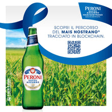 Carica l'immagine nel visualizzatore di Gallery, Peroni Nastro Azzurro con Mais Nostrano, Cassa Birra con 12 Bottiglie di Birra da 62 cl, Birra Premium Lager a Bassa Fermentazione, Gusto Rinfrescante e Rigenerante, Gradazione Alcolica 5% Vol