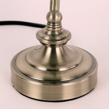 Carica l'immagine nel visualizzatore di Gallery, Lampada Da Tavolo Banchieri in Vetro Tradizionale Europea Classica Finitura Bron