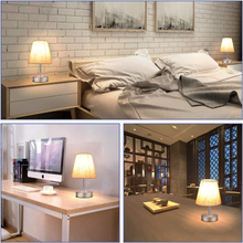 Carica l'immagine nel visualizzatore di Gallery, 2 Pezzi Lampada Da Comodino Touch Dimmerabile Lampada Da Tavolo LED Paralume in