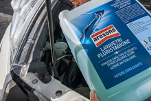 Carica l'immagine nel visualizzatore di Gallery, LAVAVETRI PLURISTAGIONE -3.5 °C Liquido Lavavetri Auto 4.5 L Liquido Tergicrista
