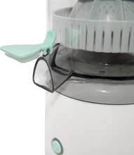Carica l'immagine nel visualizzatore di Gallery, Electric Citrus Juicer - Portable and Rechargeable USB Citrus Juicer - S