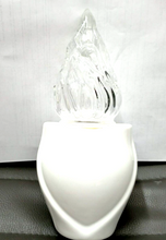 Carica l'immagine nel visualizzatore di Gallery, Lampe Pour Angelots Artisanal Cimetière En Porcelaine