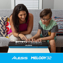 Carica l'immagine nel visualizzatore di Gallery, Melody 32 - Portable Piano for Middle School Musical Keyboard with 32 Keys Con