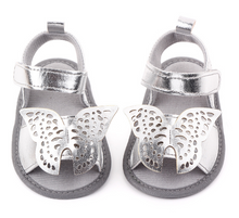 Carica l'immagine nel visualizzatore di Gallery, sandali estivi per bambini Summer baby sandals