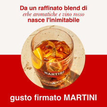 Carica l&#39;immagine nel visualizzatore di Gallery, MARTINI Rosso Vermouth Aperitivo, Vermouth Infuso con Erbe Aromatiche, 14,4% ABV, 100cl / 1L
