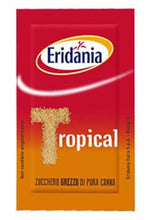 Carica l&#39;immagine nel visualizzatore di Gallery, Eridania 1899 Tropical Bustine Monodose di Zucchero di Pura Canna Grezzo Box 150 Pezzi da 5g con Portachiavi CAIYA®
