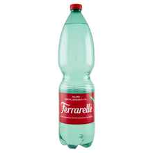 Carica l&#39;immagine nel visualizzatore di Gallery, Ferrarelle Acqua Minerale Effervescente Naturale, 6 x 1.5L
