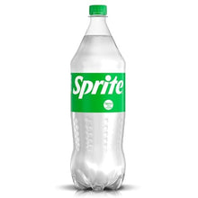 Carica l'immagine nel visualizzatore di Gallery, Sprite – 6 Bottiglie da 1.5 L, Gusto Lemon-lime, A Basso Contenuto di Zuccheri, Bottiglia PET 100% Riciclabile, Gusto Naturalmente Rinfrescante, Bevanda Analcolica Frizzante
