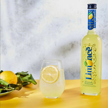 Carica l&#39;immagine nel visualizzatore di Gallery, Limoncé, Limoncello naturale da limoni Siciliani 100%, senza coloranti e aromi artificiali - 1 bottiglia da 500 ml
