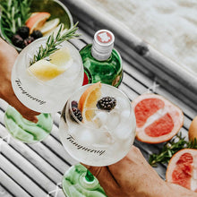 Carica l'immagine nel visualizzatore di Gallery, Tanqueray London Dry Gin - 700 ml
