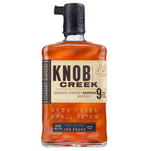 Carica l&#39;immagine nel visualizzatore di Gallery, Knob Creek Bourbon Whisky, Whisky dei &quot;vecchi tempi&quot; dal gusto robusto e inteso, 9 anni di invecchiamento - 1 bottiglia da 700ml
