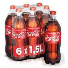 Carica l&#39;immagine nel visualizzatore di Gallery, Coca-Cola Original Taste – 6 Bottiglie da 1.5 L, Tutto il Gusto Originale di Coca-Cola in bottiglia PET 100% Riciclabile, Bevanda Analcolica
