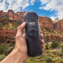 Carica l&#39;immagine nel visualizzatore di Gallery, Minipresso NS, Caffettiera Portatile, Macchina Espresso Portatile, Compatibile C
