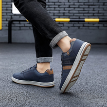 Carica l&#39;immagine nel visualizzatore di Gallery, Sneakers Uomo Scarpe Casual Da Ginnastica Eleganti PU Pelle Sportive Interior Al
