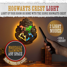 Carica l&#39;immagine nel visualizzatore di Gallery, Harry Potter - Hogwarts House Crest Lamp with Remote Control
