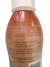 Carica l&#39;immagine nel visualizzatore di Gallery, Bagno doccia Vidal allo Yogurt cacao e mandorle ml 400 x 3 bottigli made in IT
