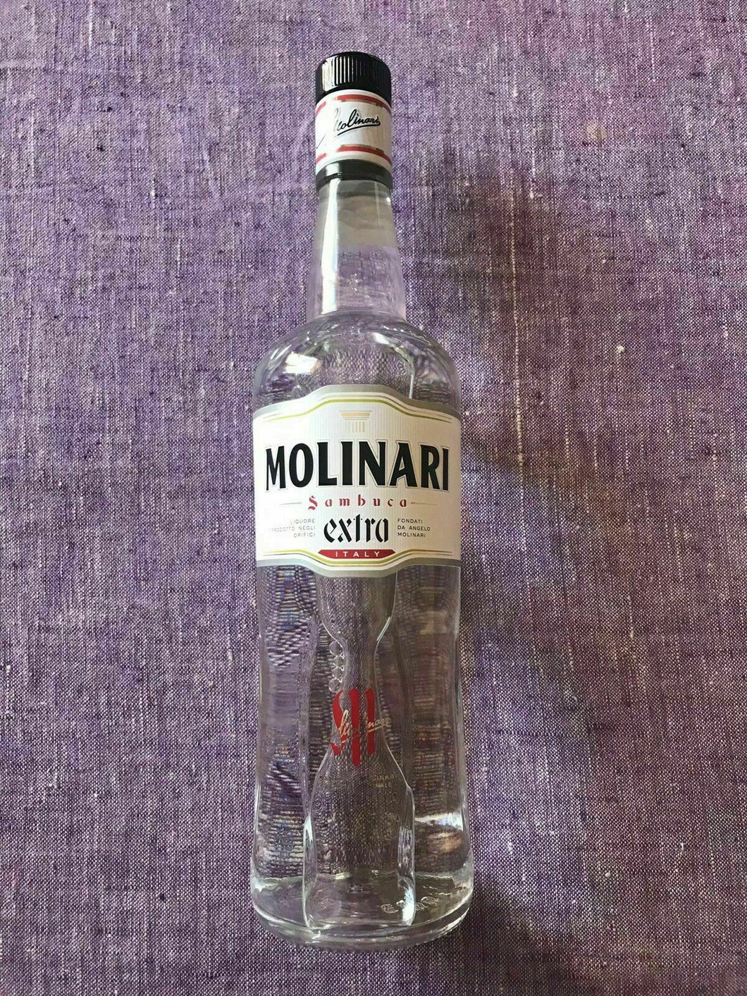SAMBUCA MOLINARI LT 1 + un bicchiere averna omaggio