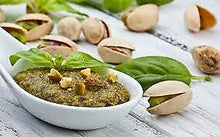Carica l&#39;immagine nel visualizzatore di Gallery, PESTO DI PISTACCHIO SICILIA ITALIA DOLGAM 3X 190 GR CONTENITORI IN VETRO 570 GR.
