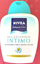 Carica l&#39;immagine nel visualizzatore di Gallery, INTIMO igiene Intima Nivea CON ESTRATTI NATURALI DI CAMOMILLA 250 ml.x12 3LT
