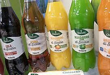 Carica l&#39;immagine nel visualizzatore di Gallery, POLARA |CHIOSCHI MANDARINO VERDE  DI SICILIA  LT1,250 X3 BOTTIGL PET+3 OMAGGIO=6
