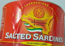 Carica l&#39;immagine nel visualizzatore di Gallery, FILETTI DI SARDE SALATE PESCE AZZURRO CEFALU&#39; SICILIANE ANT.LAVORAZ. ARTIGIANALE
