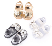 Carica l&#39;immagine nel visualizzatore di Gallery, sandali estivi per bambini Summer baby sandals

